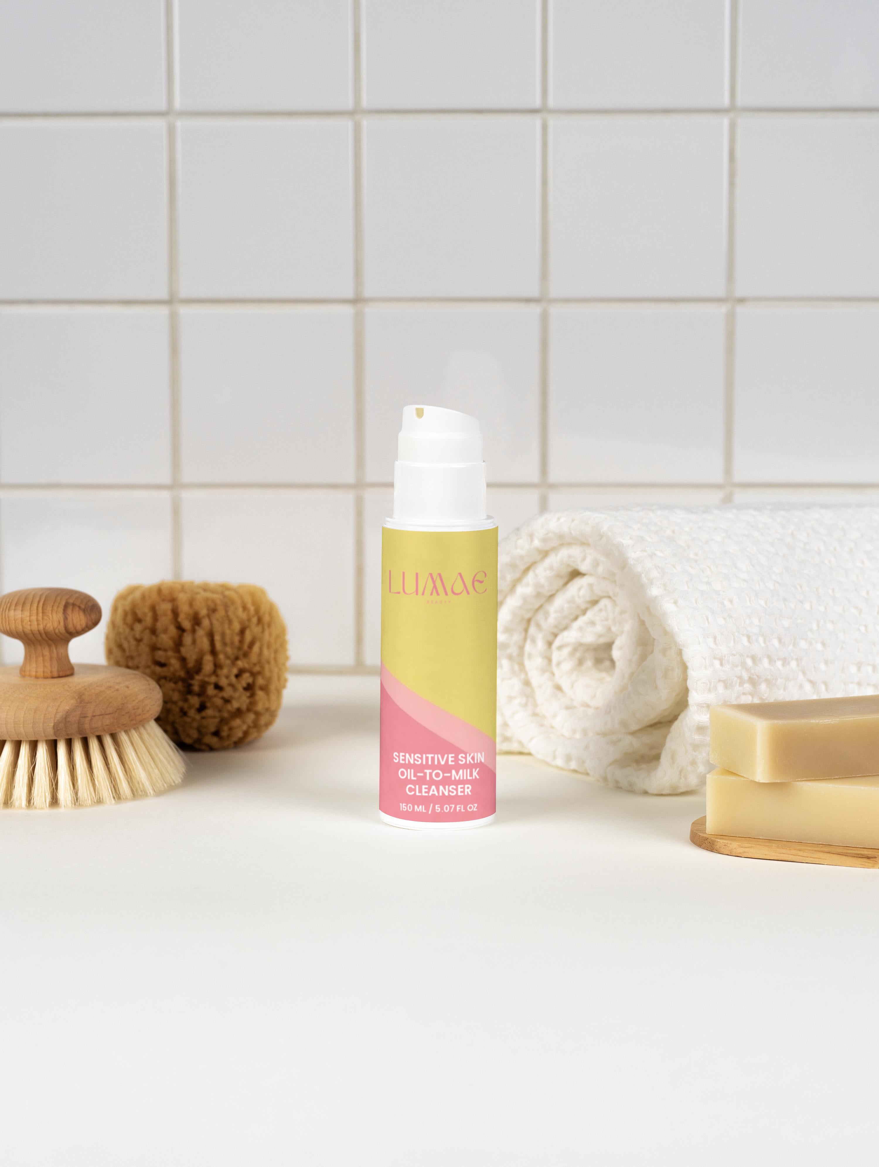 Sensitive Skin Oil-To-Milk Cleanser